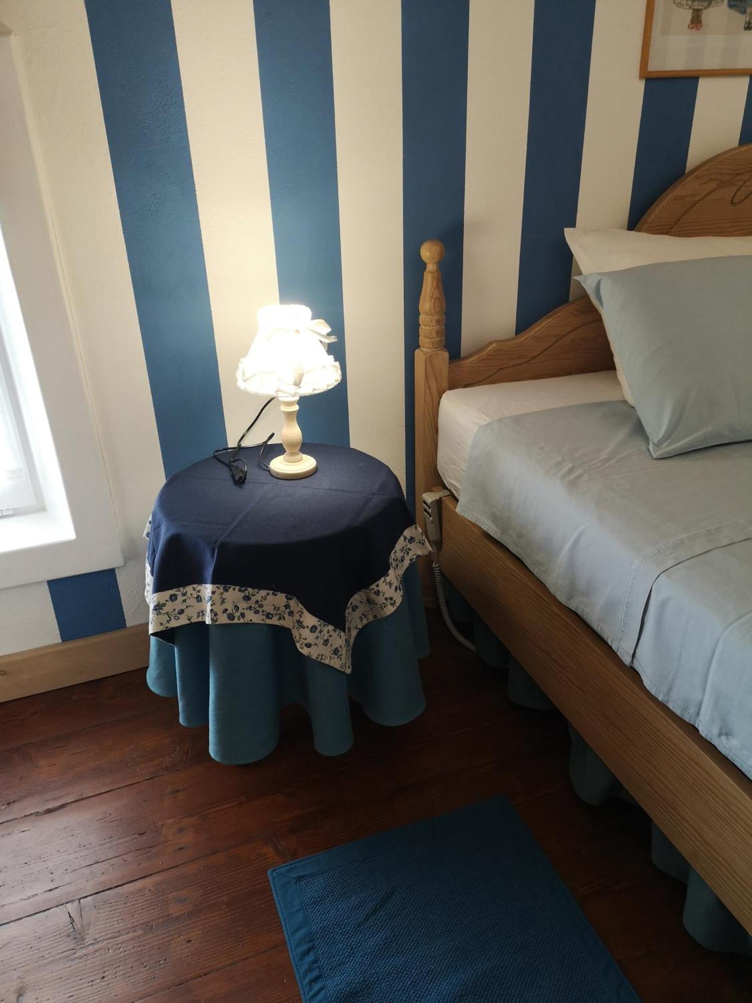 East Wind Bed & Breakfast Medea Ngoại thất bức ảnh